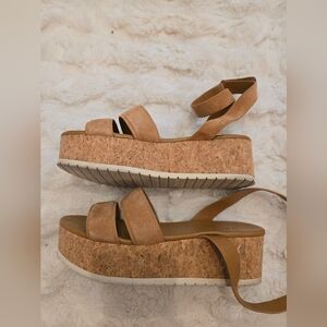 Vince Cork Platform Wedge Sandals Tan Suede | Size 7
